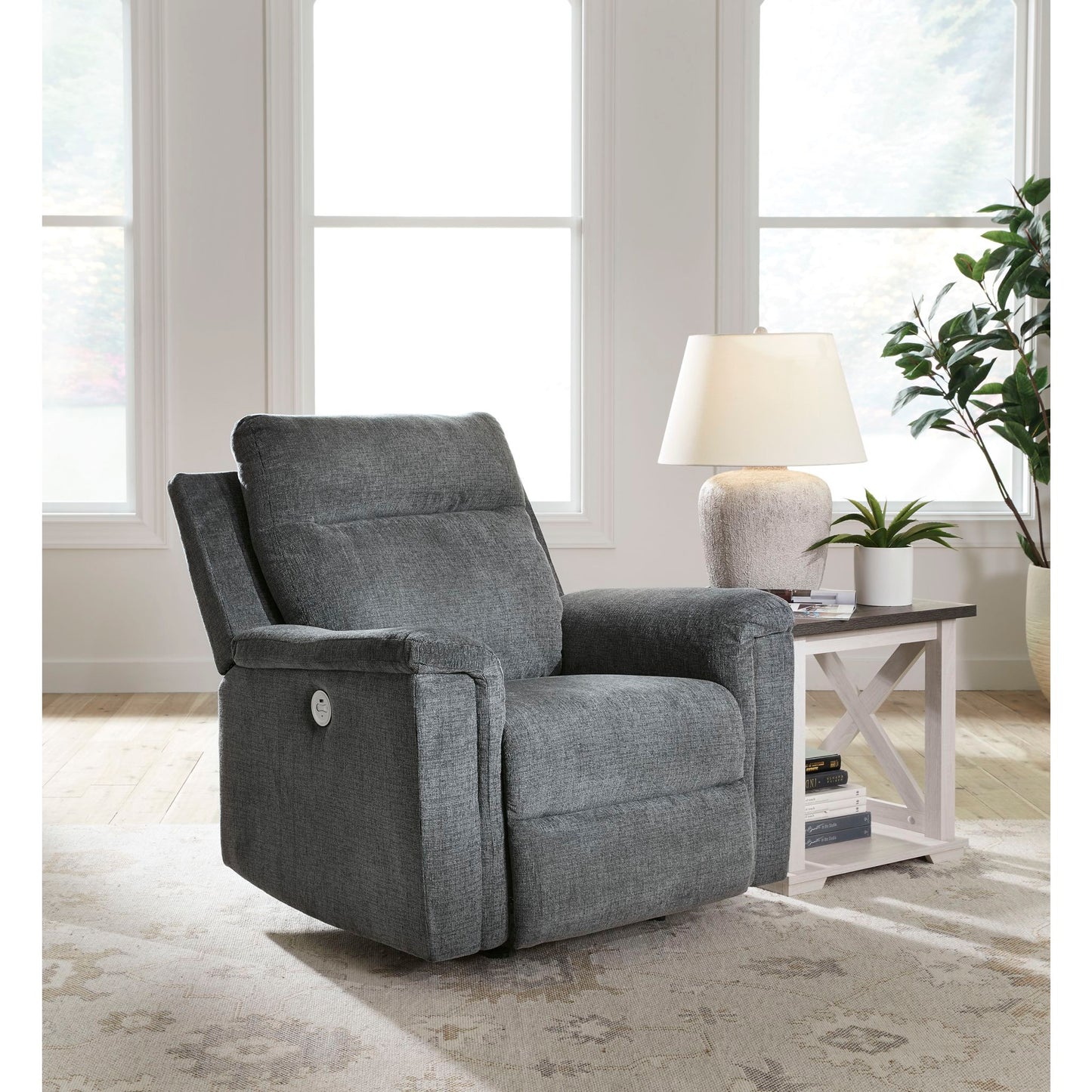Barnsana Power Recliner