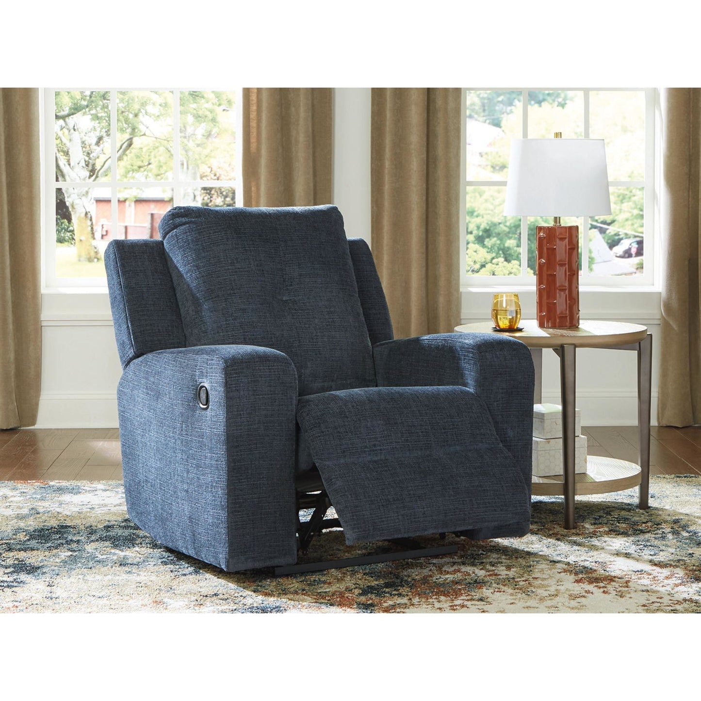 Danum Recliner