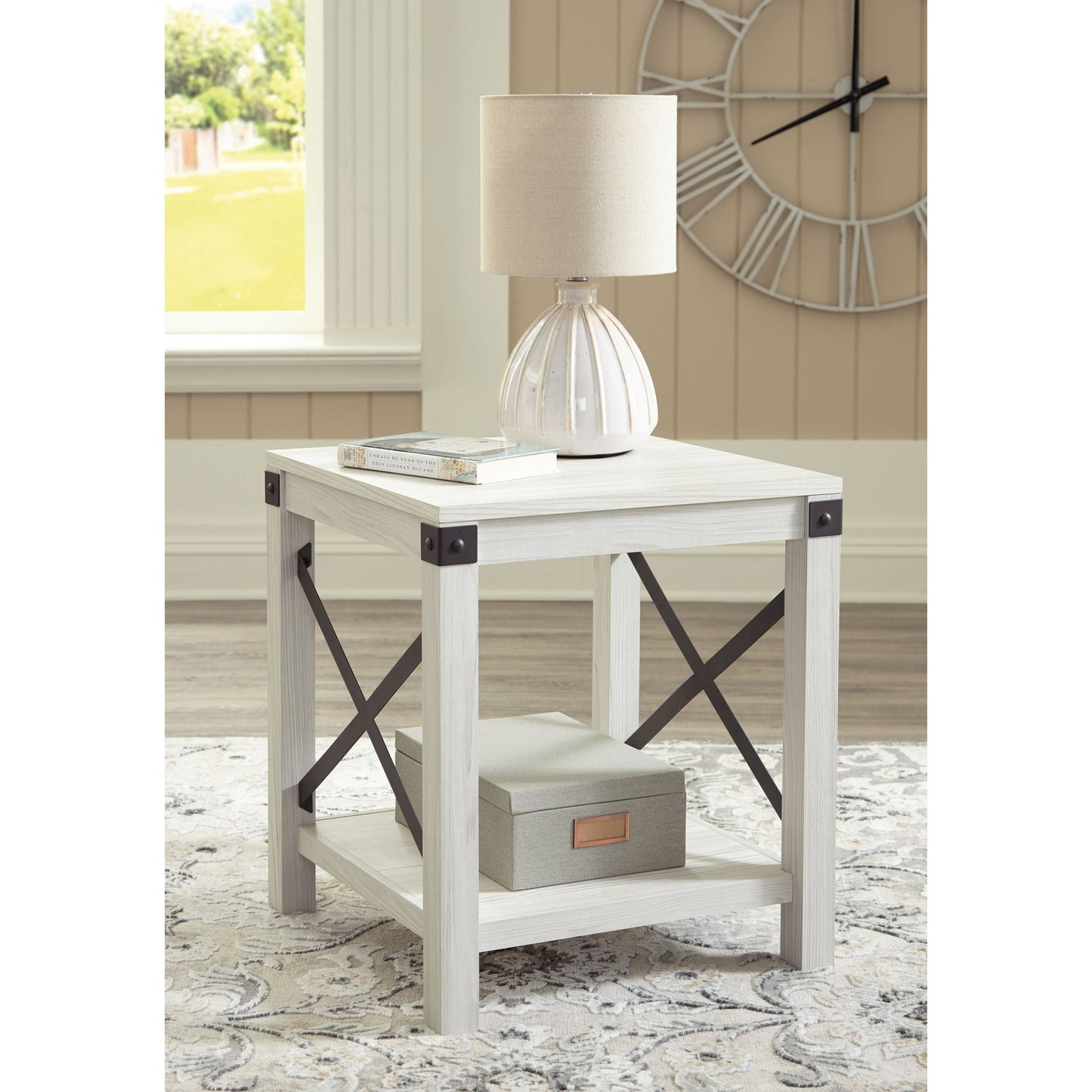 Bayflynn End Table - Whitewash