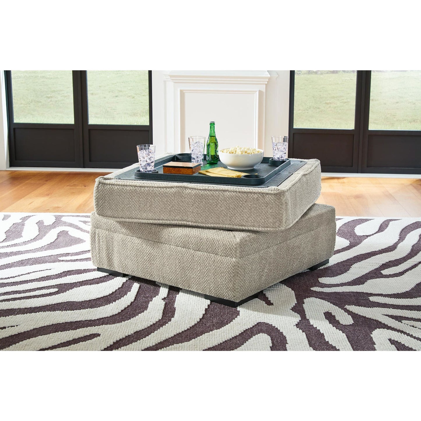 Calnita Storage Ottoman - Sisal