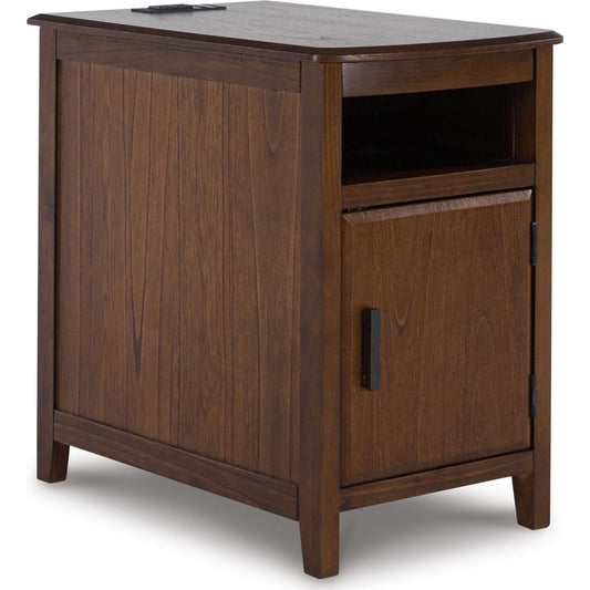 Devonsted Chairside Table - Brown
