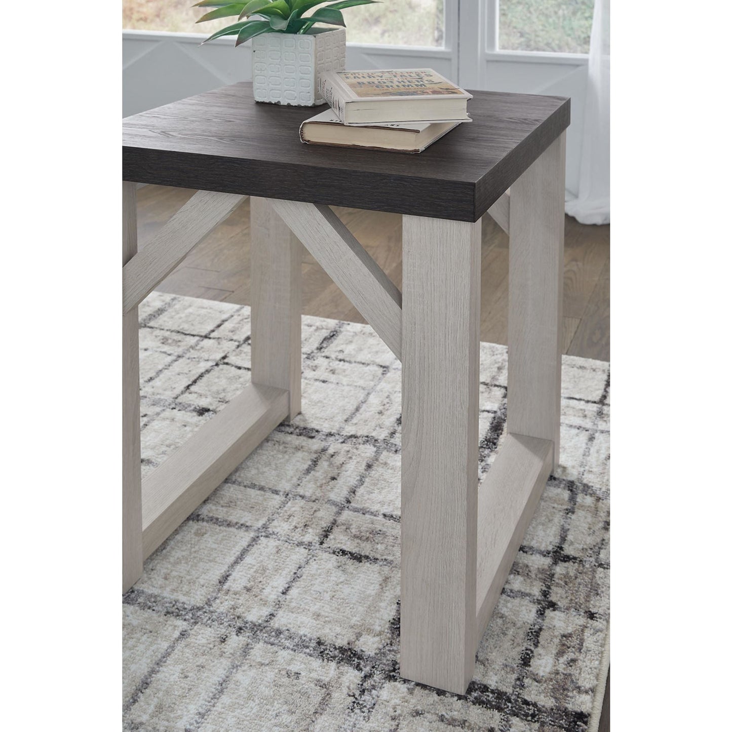 Dorrinson 3 Pack Tables - Antique White