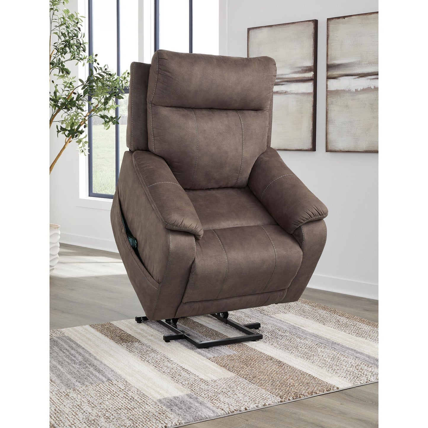 Crestmeade Power Lift Recliner