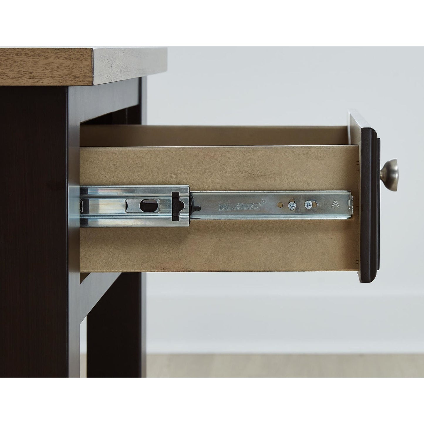 Drazmine End Table - Brown