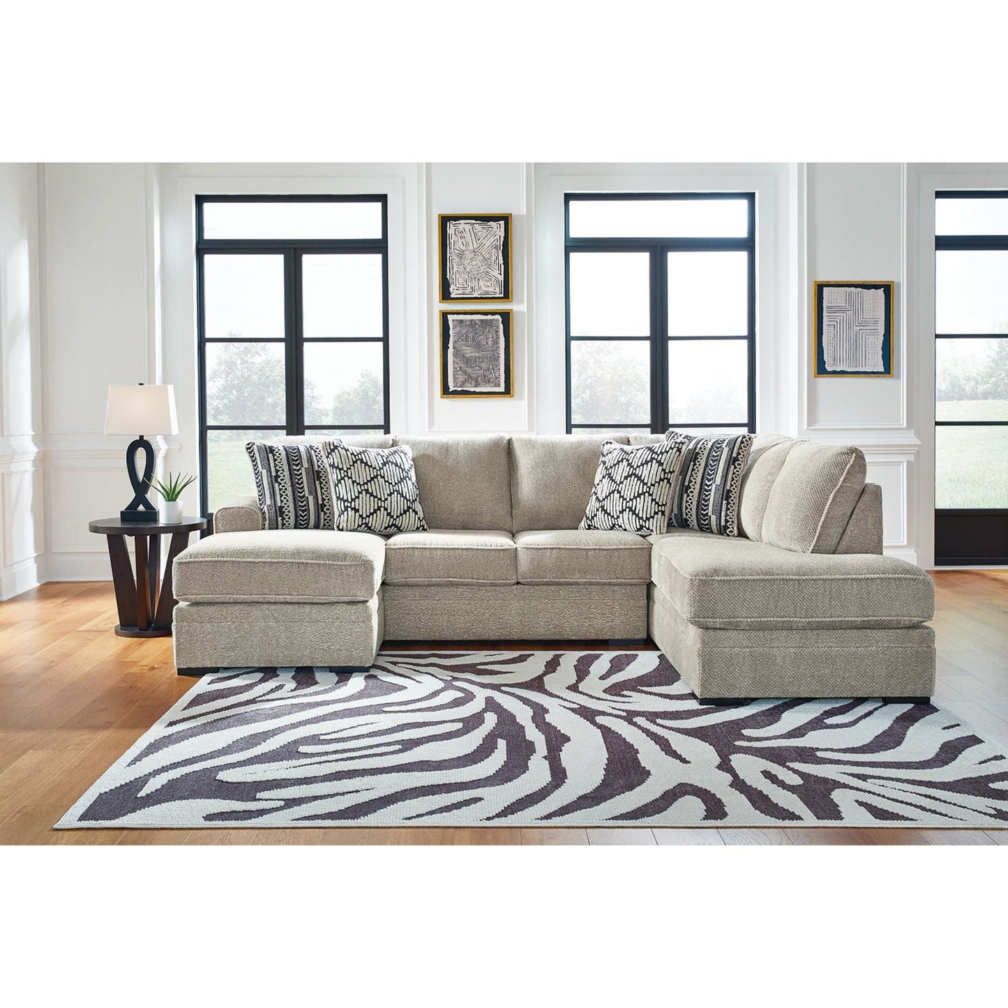 Calnita 2 Piece Sectional with Chaise