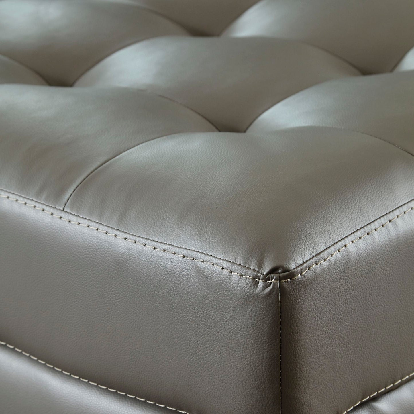 Donlen Loveseat - Gray