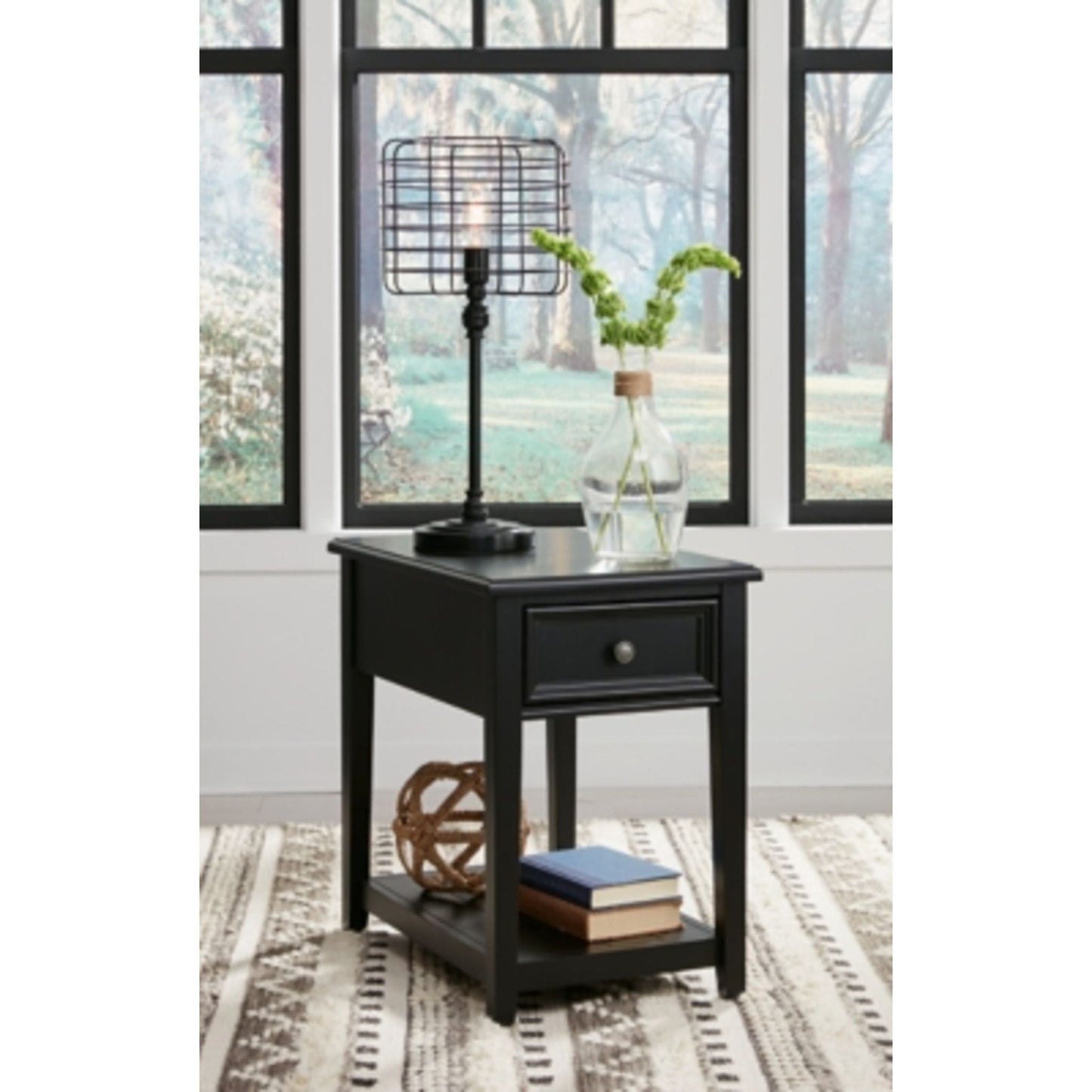 Beckincreek End Table - Black